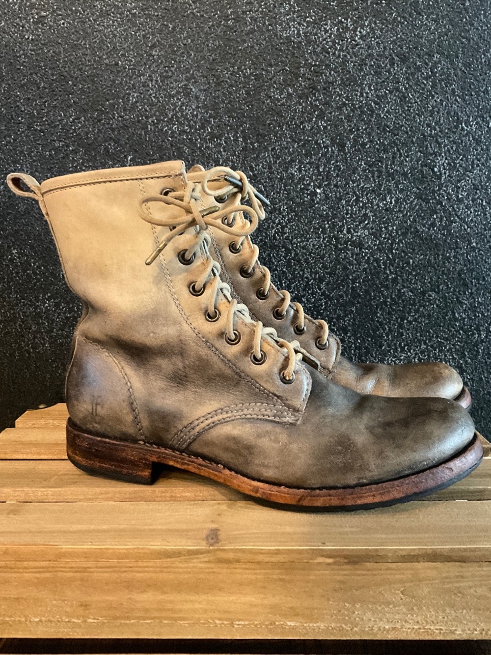 Frye Veronica Ombré Boots